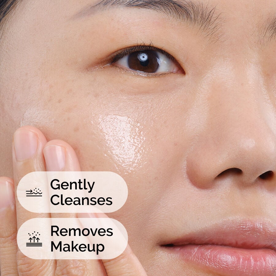 squalane-cleanser-t1 ord-squalane-cleanser-model-application-with-benefits.jpg